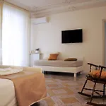 Bed & Breakfast Agora