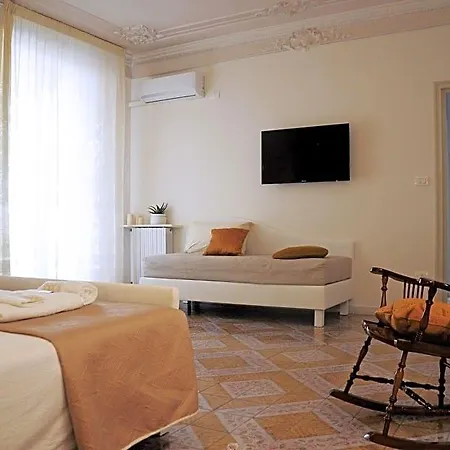 Agora 4* Trani