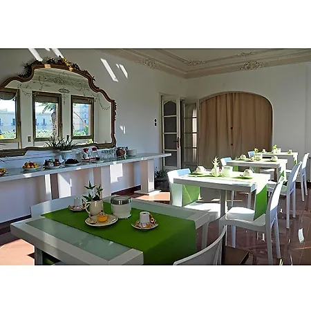 Agora Bed & Breakfast