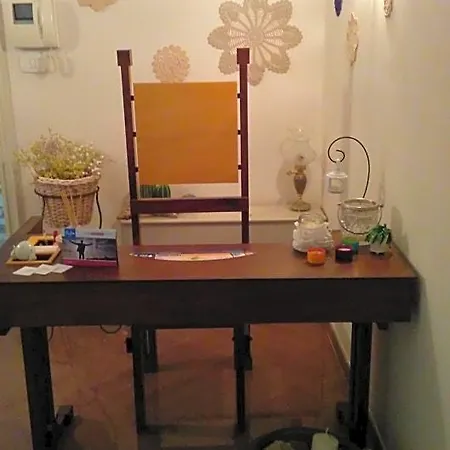 Agora 4*