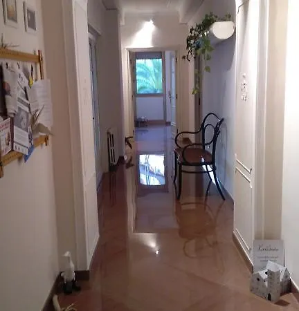 Agora Bed & Breakfast 4*
